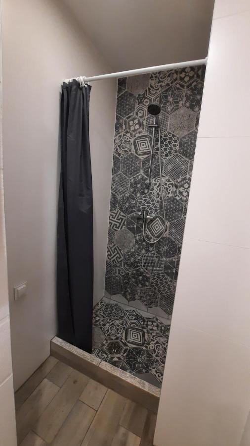 Apartament Katowicka Apartman Poznań Kültér fotó